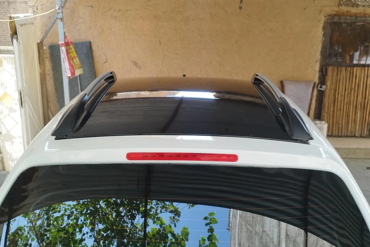 کوییک،  دنده ای R