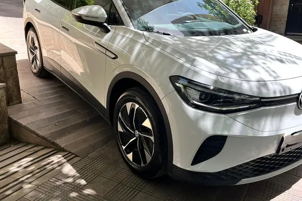 پیش فروش فولکس، ID.4 Crozz