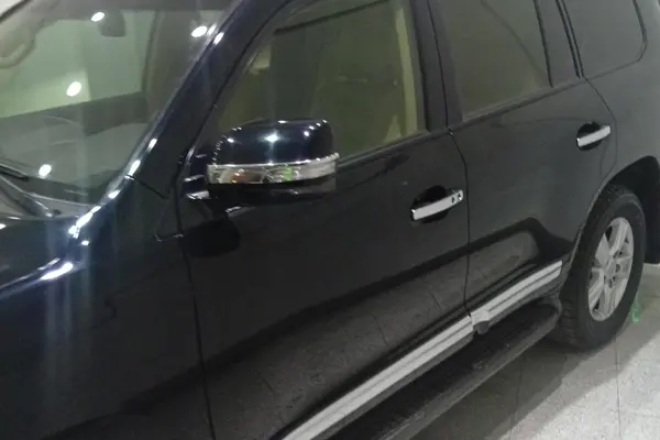 تویوتا، لندکروز چهار در