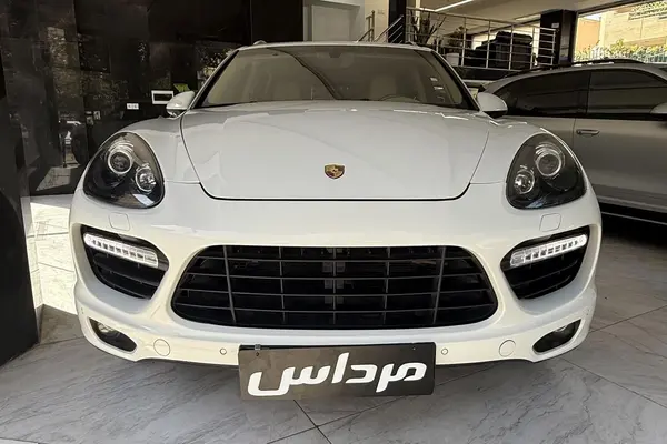 پورشه، کاین