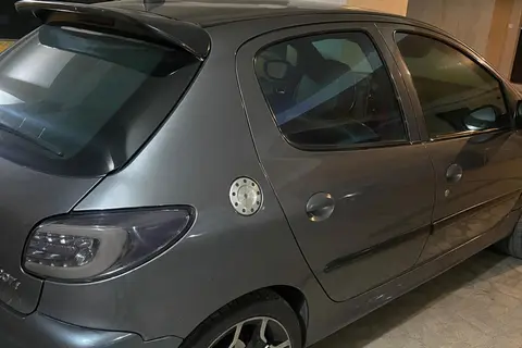 پژو، 207