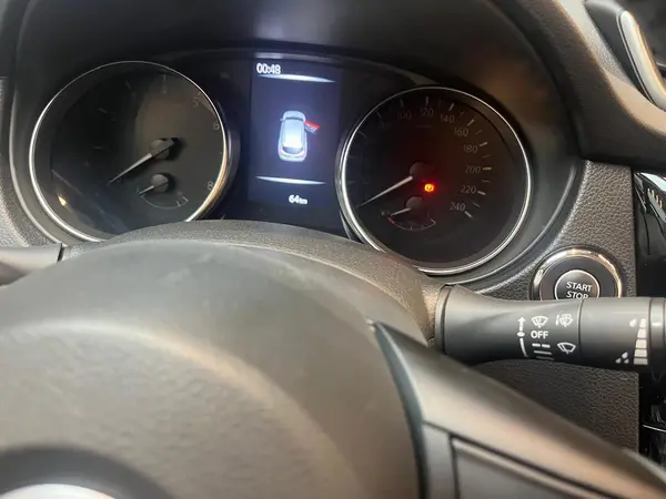 نیسان، قشقایی