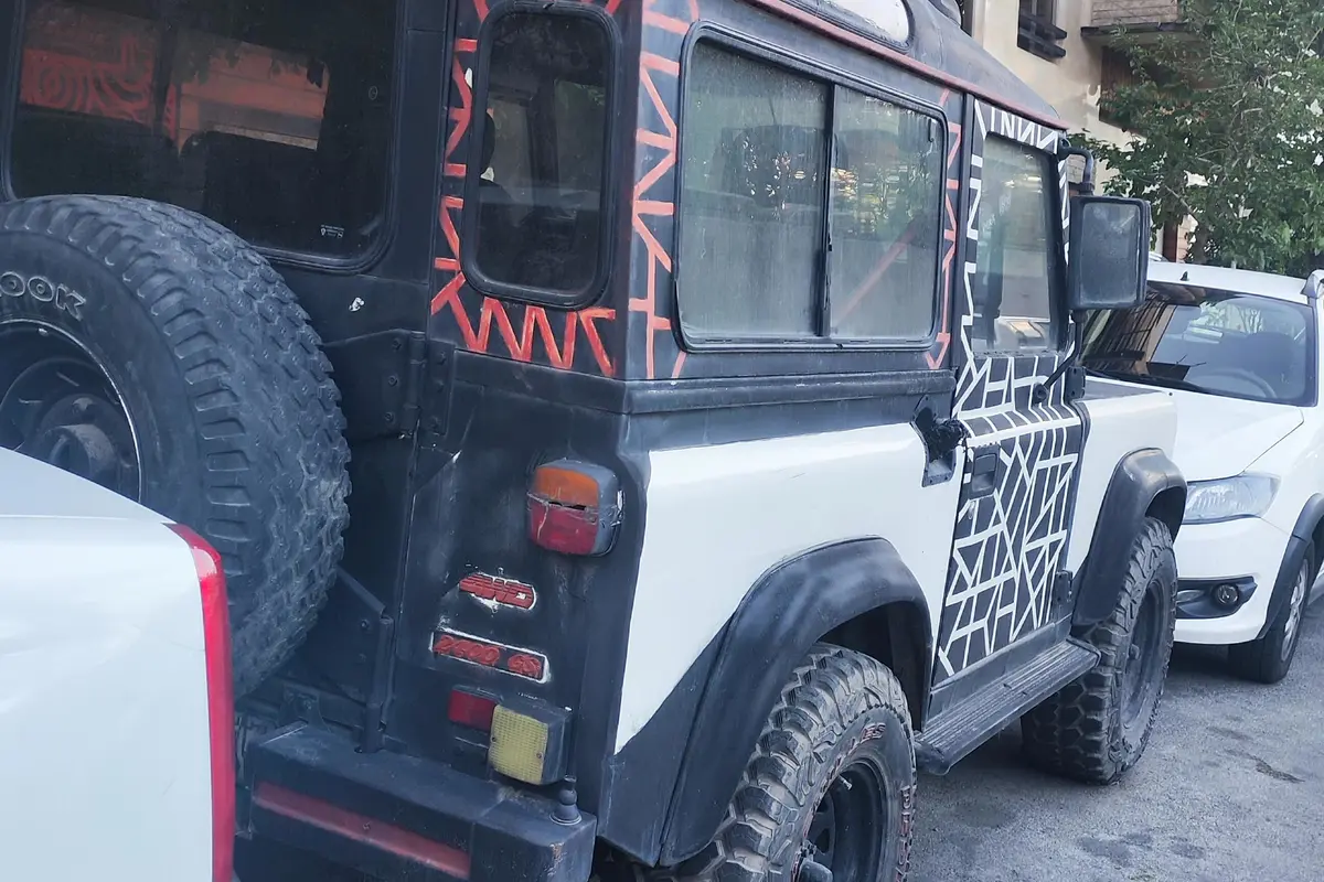 پاژن،  دو در