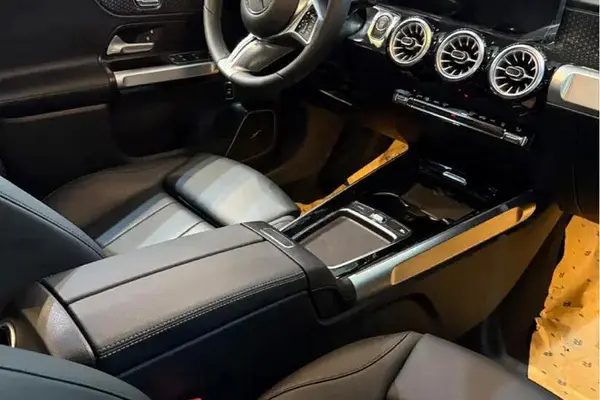 بنز، کلاس EQB