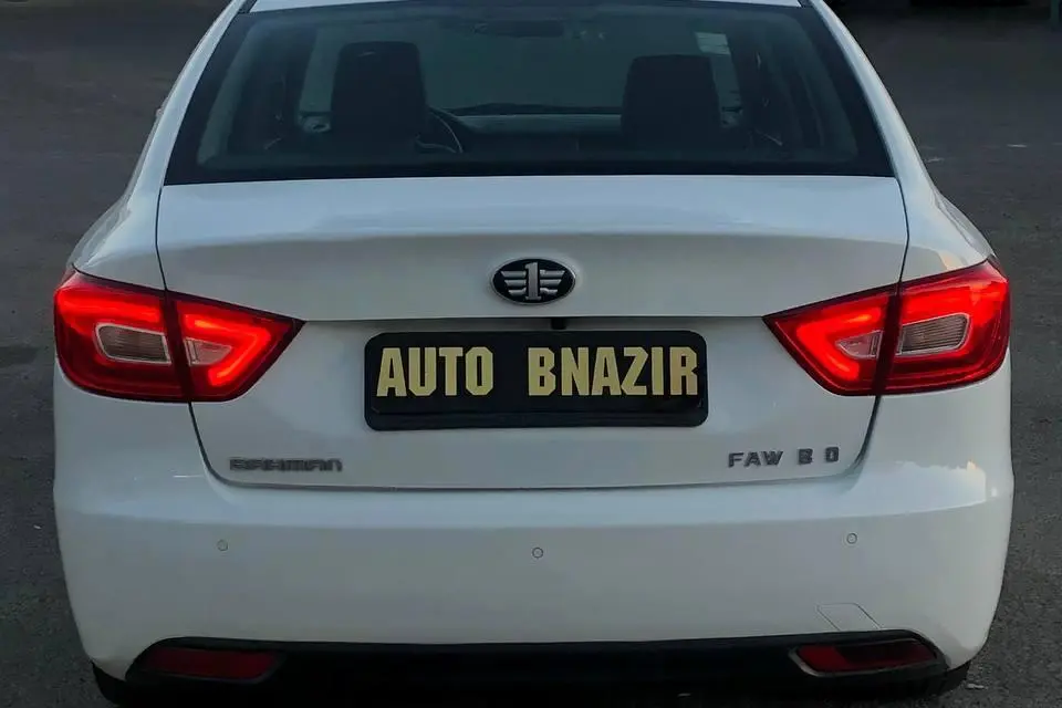 بسترن،  B30