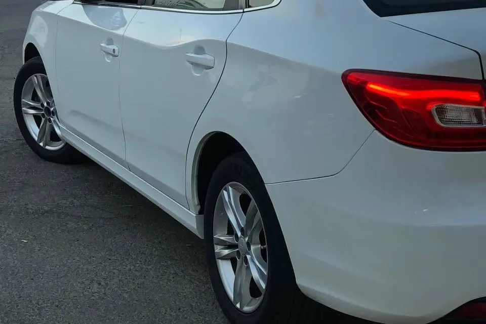 بسترن،  B30