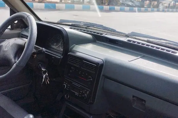 پراید، صندوق دار