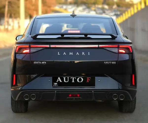 لاماری، اکو