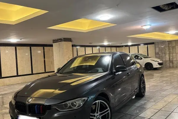 ب ام و، سری 3 سدان