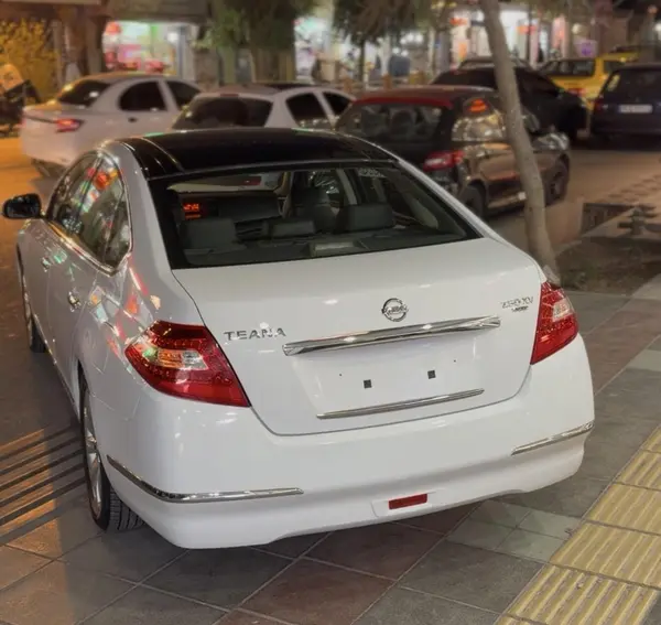 نیسان، تی ینا (مونتاژ)