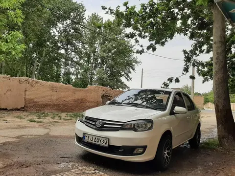 راین، V5