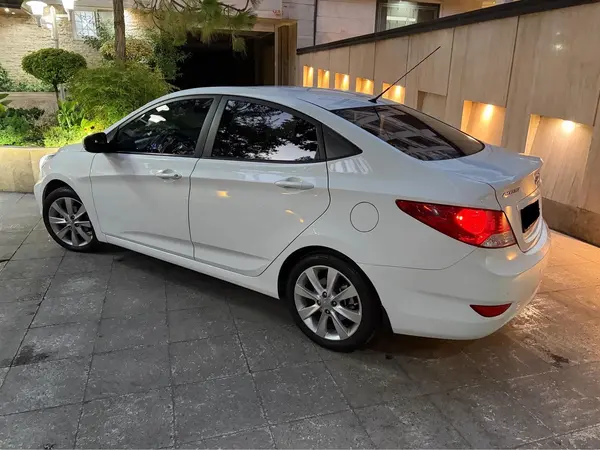 هیوندای  اکسنت