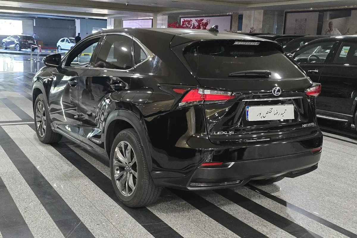 لکسوس،  NX هیبرید