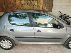 پژو، 206