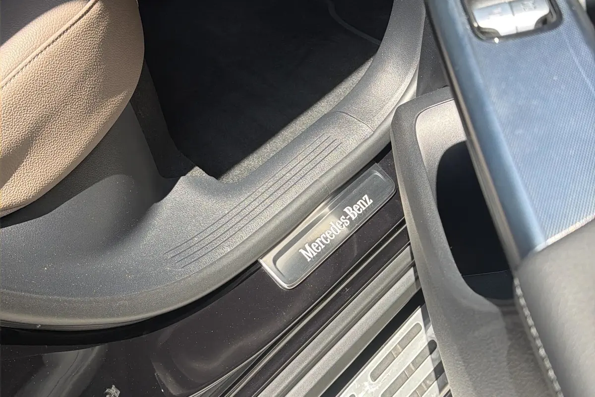 بنز،  EQE SUV