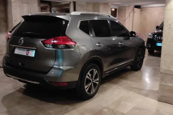 نیسان، ایکس تریل