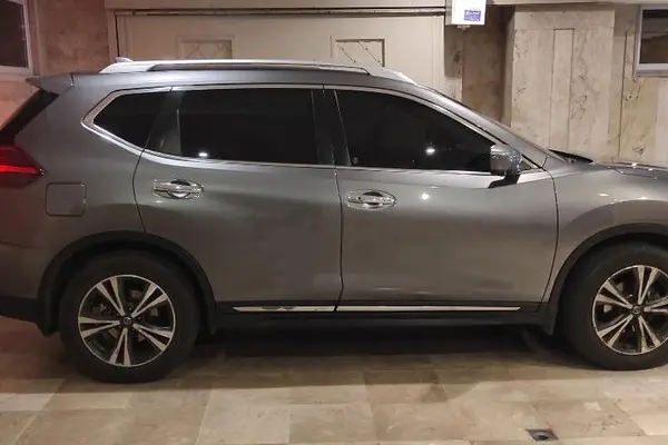 نیسان، ایکس تریل