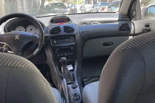 پژو  206 SD