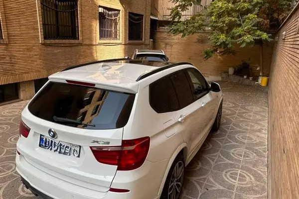ب ام و  X3