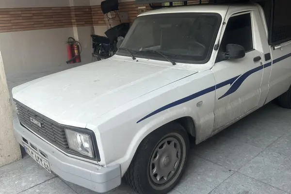 کارا، تک کابین