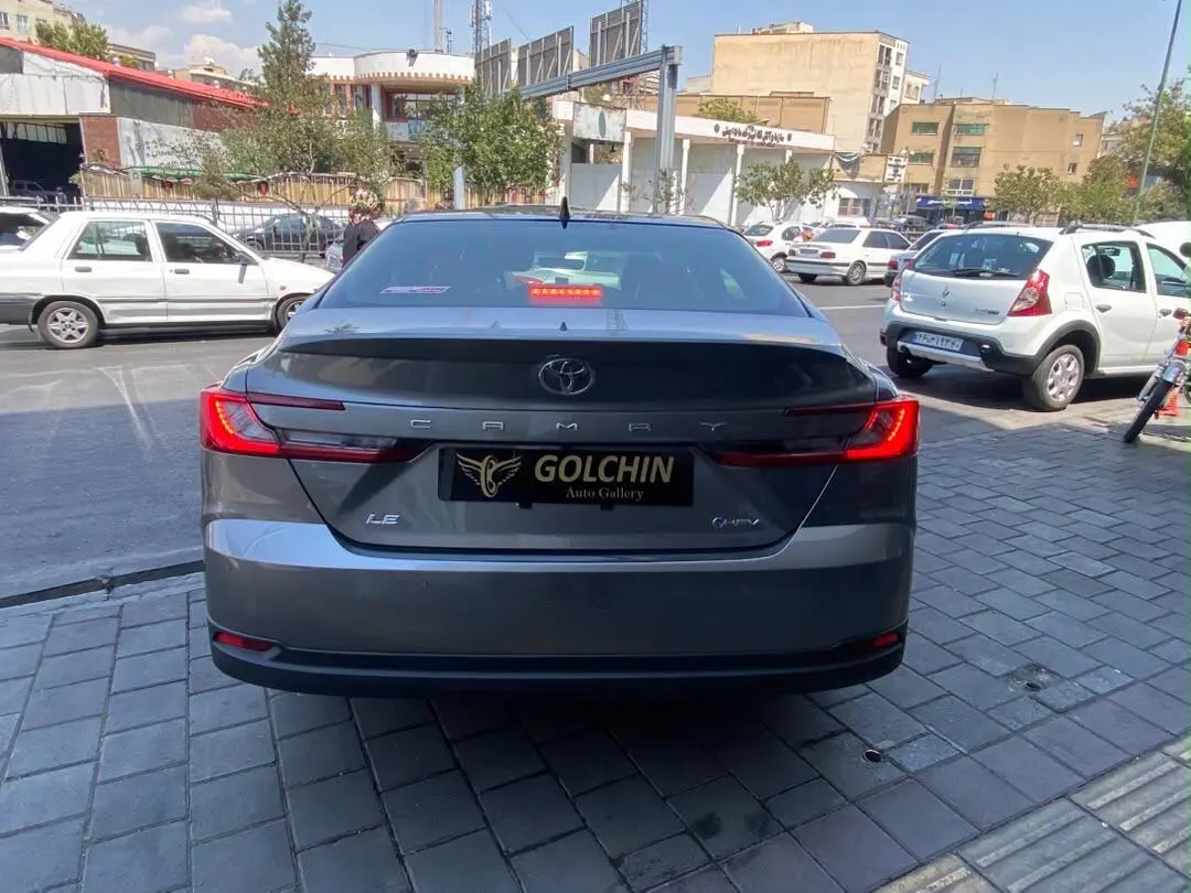 تویوتا  کمری هیبرید
