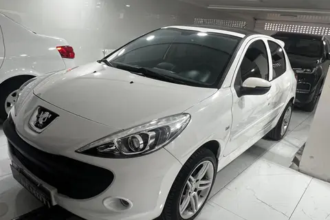 پژو، 207