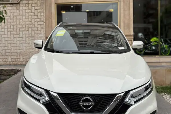 نیسان، قشقایی