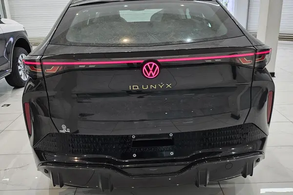 فولکس، آی دی یونیکس