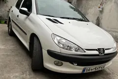 پژو، 206