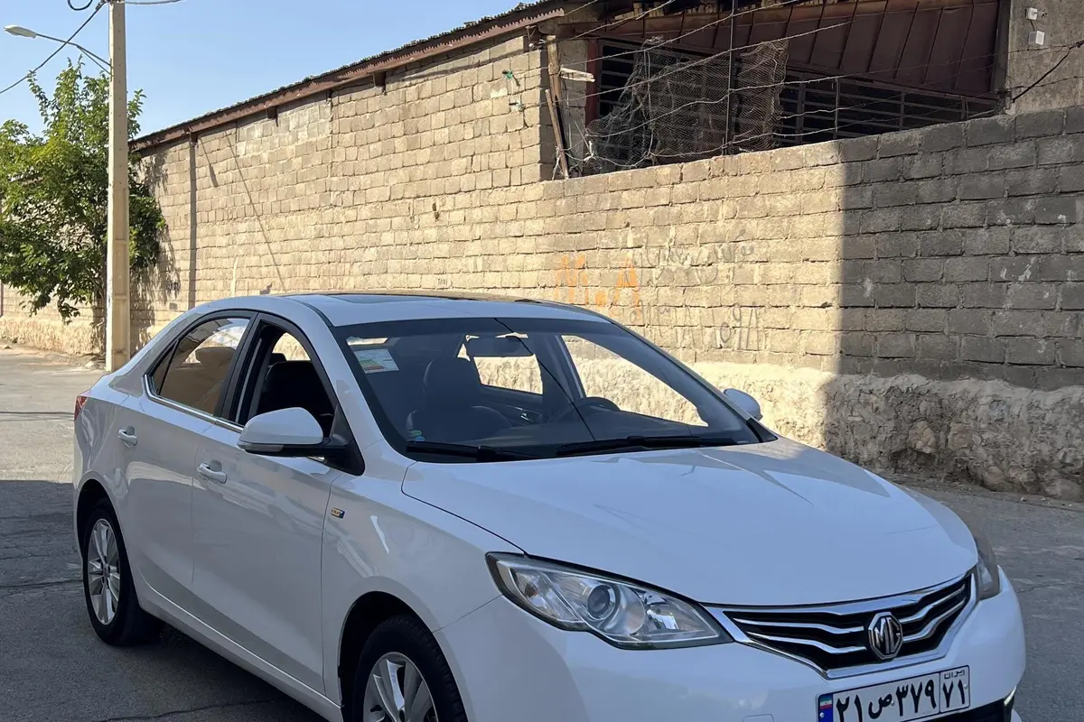 ام جی،  360