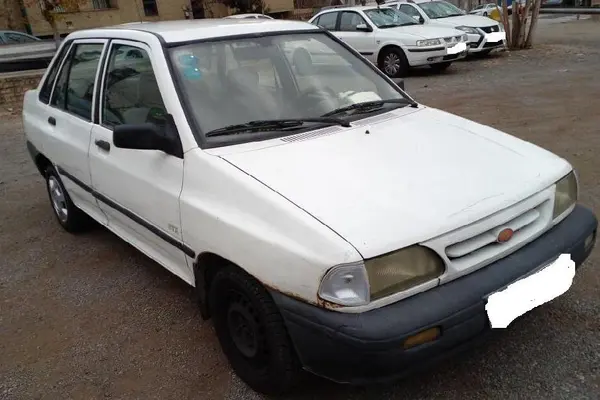 پراید، صندوق دار