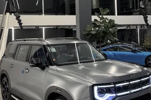 بایک، BJ30