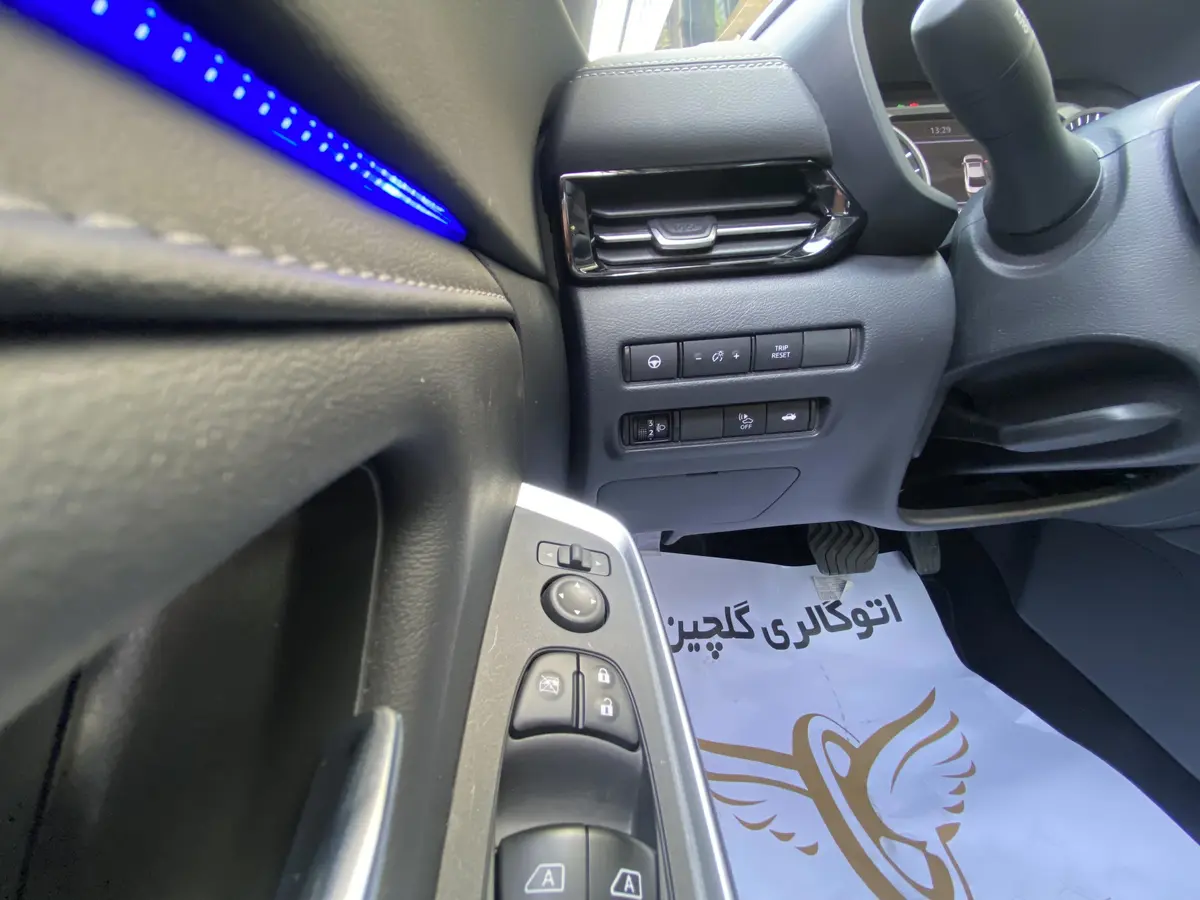 نیسان،  سیلفی e-POWER