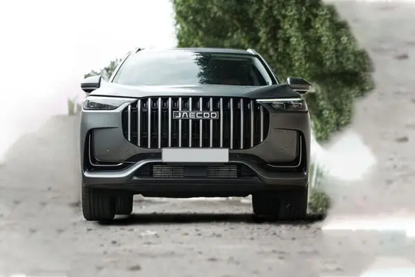لوکانو  L8