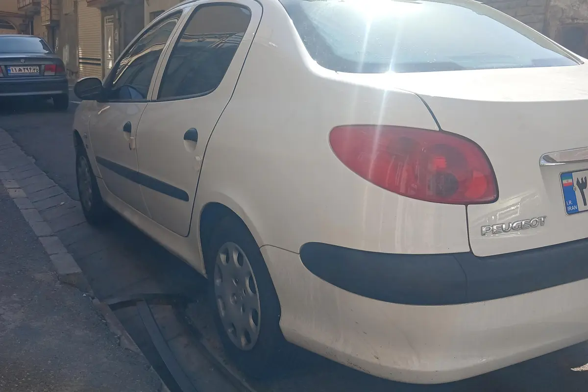پژو،  206 SD