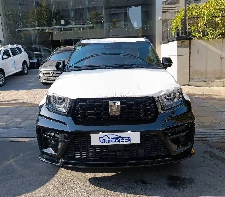تانک،  700