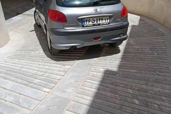 پژو  206
