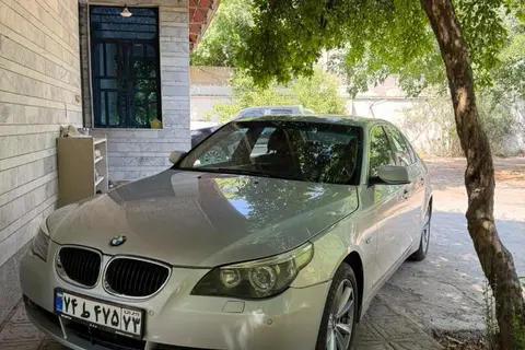 ب ام و، سری 5 سدان