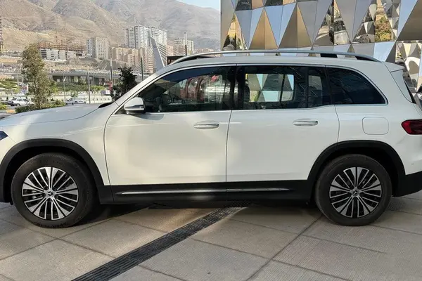 بنز، کلاس EQB