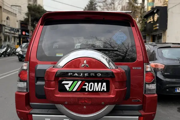 میتسوبیشی، پاجرو دو در