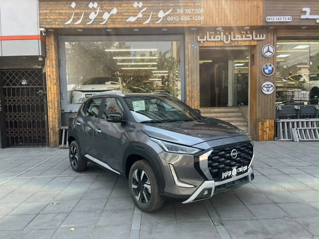 نیسان،  مگنایت