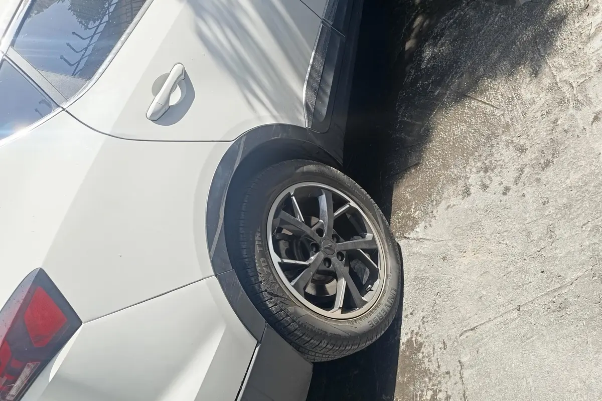 کی ام سی،  X5