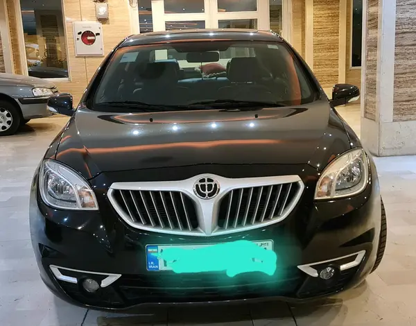 برلیانس، H330