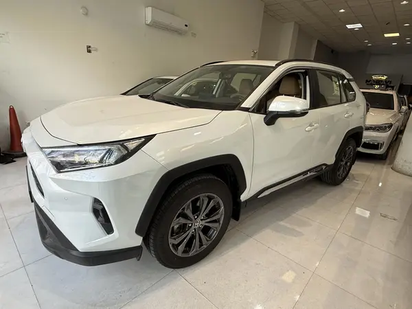 تویوتا، راوفور