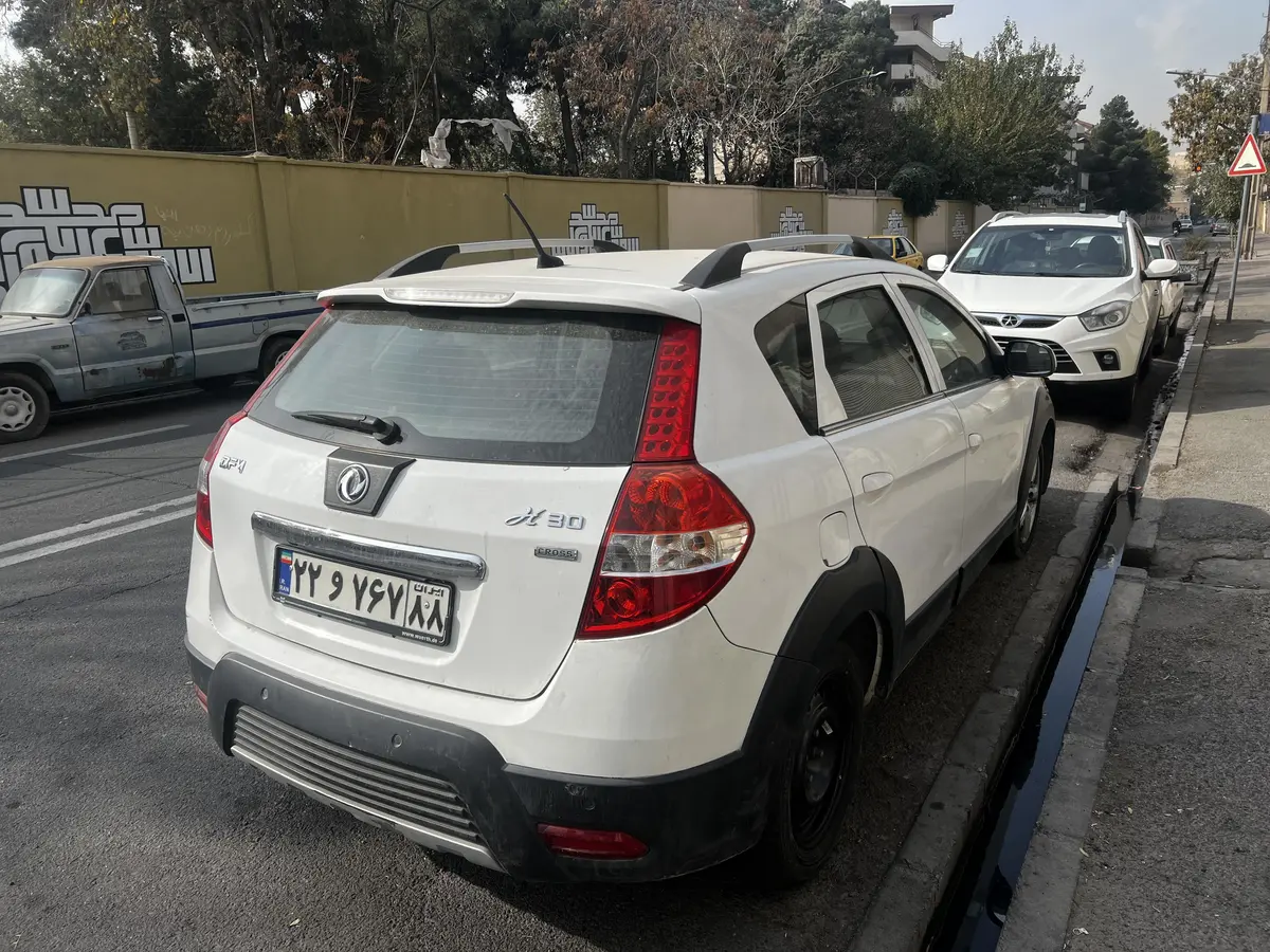 دانگ فنگ،  H30 کراس