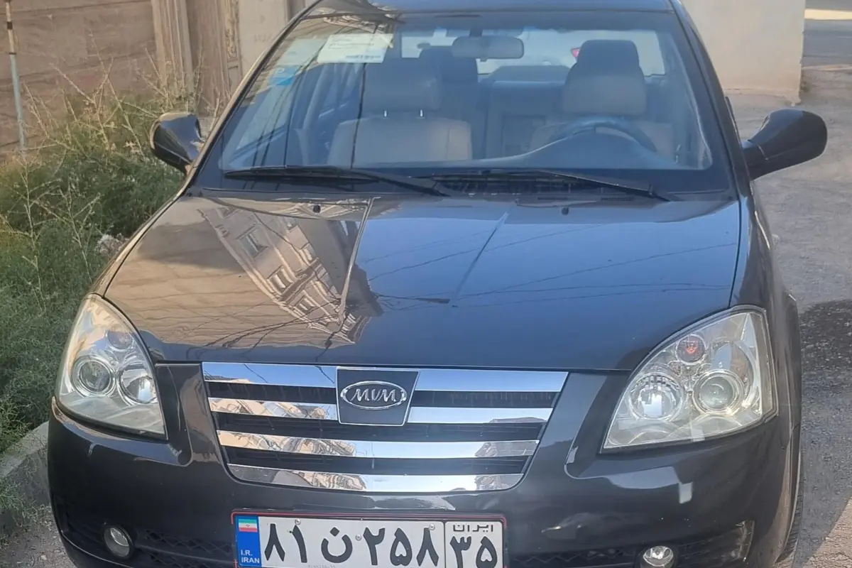 ام وی ام،  530