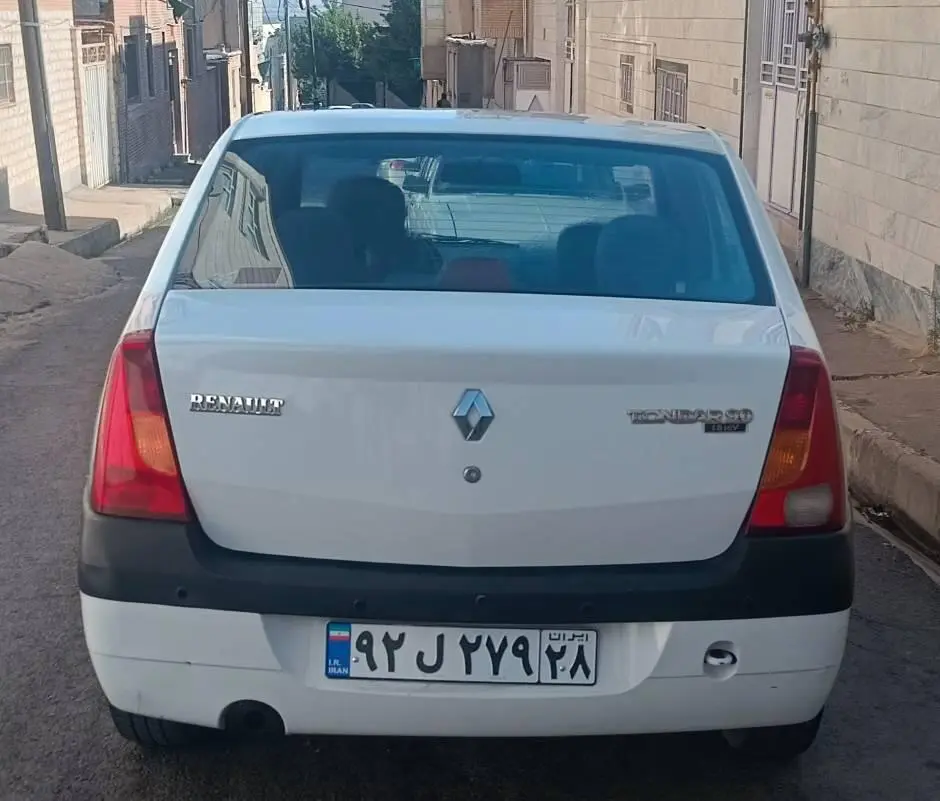رنو،  تندر 90