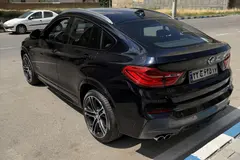 ب ام و، X4