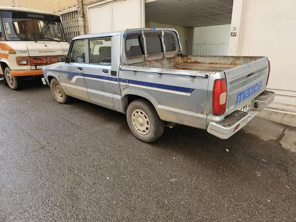 کارا، دو کابین