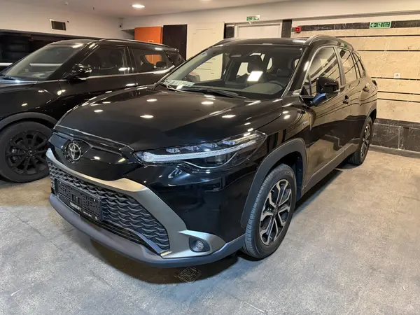 تویوتا، فرانت لندر هیبرید